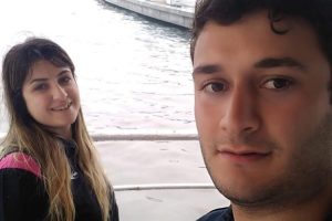 Hediye aldığı ayakkabı değiştirilmek istenince cinnet ge&ccedil;irmiş!