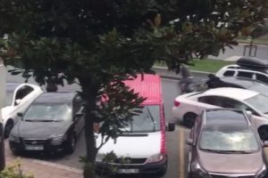 Gen&ccedil; kadını gasp eden ş&uuml;pheliler yakalandı