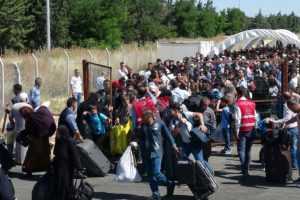 8 bin Suriyeli Kurban Bayramı i&ccedil;in &uuml;lkesine gitti