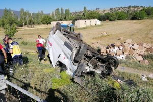 Denizli'de trafik kazası: 1 &ouml;l&uuml;, 1 yaralı