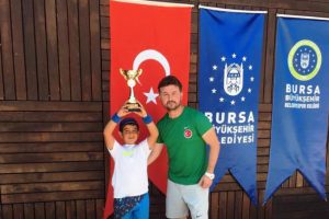 Yaz Kupası'nda altın madalya Bursa Osmangazi'nin