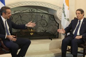 Mi&ccedil;otakis: Yunanistan'ın talebi T&uuml;rk işgalinin son bulmasıdır