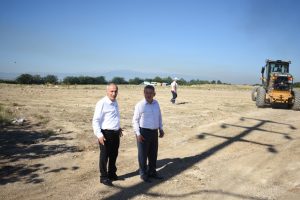 Bursa Yenişehir'de hayvan pazarının otopark meselesi &ccedil;&ouml;z&uuml;ld&uuml;