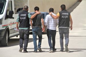 Uyuşturucu operasyonuna 2 tutuklama