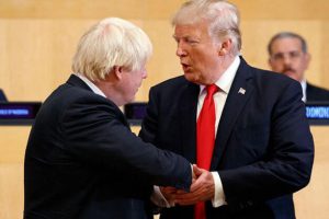Trump ile Johnson arasında ilk resmi g&ouml;r&uuml;şme ger&ccedil;ekleşti