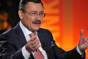 G&ouml;k&ccedil;ek'ten AK Parti'de kripto FET&Ouml;'c&uuml;ler var itirafı! Patron ve patroni&ccedil;e vurgusu