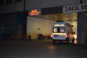 Malatya'da 30'fazla iş&ccedil;i yemekten zehirlendi