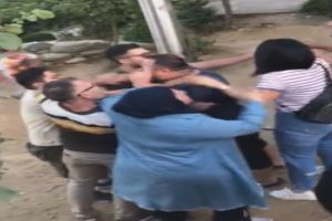 &Ccedil;ocuklara taciz iddiasına mahalleli dayağı