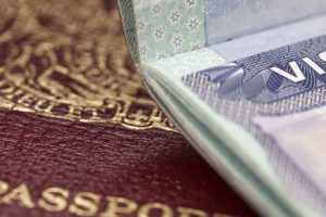 T&uuml;rkiye'ye gelecek yabancılara vize s&uuml;resi 10 yıla &ccedil;ıkarıldı