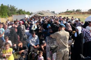 &Ouml;nc&uuml;pınar'dan 10 bin Suriyeli bayramlaşmaya gitti
