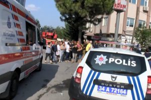 Elektrik kablolarındaki patlama paniğe neden oldu