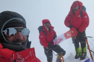 T&uuml;rk Dağcılar, Gasherbrum 1 Dağı'nın Zirvesi'ne tırmandı