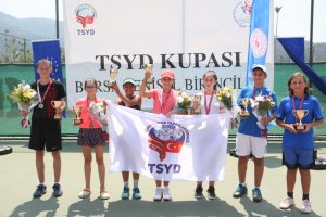 TSYD Bursa tenis fırtınası sona erdi