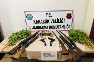 Hint keneviri yetiştiren 5 kişi g&ouml;zaltına alındı