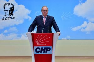 CHP'li &Ouml;ztrak: AYM &uuml;zerinde ciddi baskı oluşturma gayreti i&ccedil;indeler