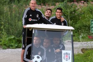 Beşiktaş, taktik ve kondisyon &ccedil;alıştı