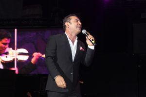 B&uuml;y&uuml;k&ccedil;ekmece'de Ferhat G&ouml;&ccedil;er r&uuml;zgarı esti