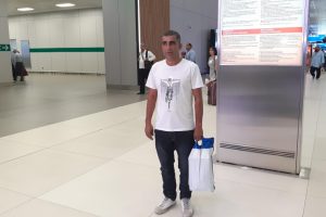 Nijerya'da ka&ccedil;ırılan T&uuml;rk iş&ccedil;ilerden 2'si T&uuml;rkiye'ye geldi