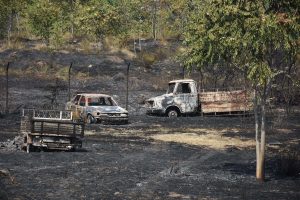 Yediemin otoparkındaki yangında, sigara izmariti ş&uuml;phesi