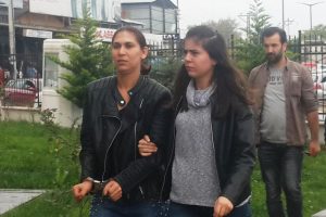 &Uuml;vey babasını &ouml;ld&uuml;ren Şerife'nin davasında tanıktan şok s&ouml;zler