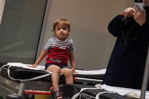 Bursa'da minik Hamza'nın boğazına takılan 1 lira hastanede &ccedil;ıkarıldı