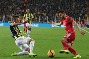 Sivasspor, Fenerbah&ccedil;e'yi ağırlayacak