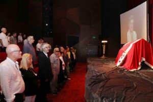 Usta oyuncu son yolculuğuna uğurlandı