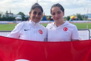 &Ouml;zel sporcu Eda Yıldırım g&uuml;lle atmada d&uuml;nya şampiyonu