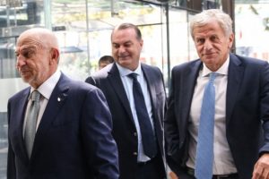 Kul&uuml;pler Birliği Vakfının toplantısı başladı