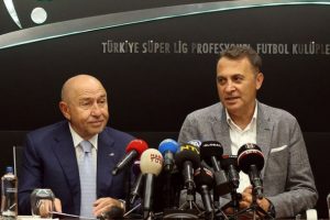 Kul&uuml;pler ve yayıncı kuruluş 410 milyon dolar karşılığında anlaştı