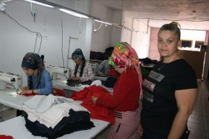 Başkentten gelip Mardin'deki k&ouml;y kadınlarının umudu oldu