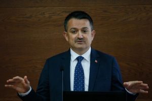 Bakan Pakdemirli: T&uuml;rkiye yangınlarla m&uuml;cadelede &ccedil;ok başarılı