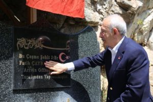 Kılı&ccedil;daroğlu, saldırıya uğradığı Şavşat'ta incelemelerde bulundu