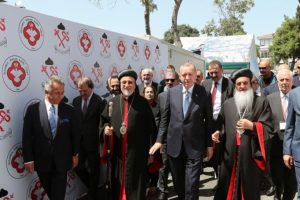 Cumhurbaşkanı Erdoğan: Bu kiliseyi İstanbul i&ccedil;in zenginlik olarak g&ouml;r&uuml;yorum
