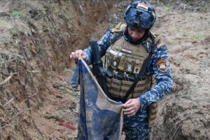 Irak'ta K&uuml;rtlere ait toplu mezar bulundu