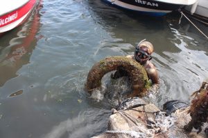 Zıpkıncılar bu kez deniz canlıları i&ccedil;in daldı