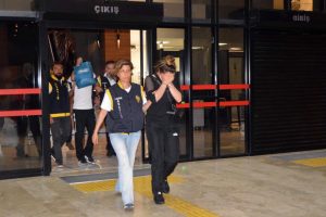 Alanya'da zorla fuhuş yaptırılan kadın polise sığındı