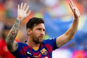 Barcelona'da Messi ilk antrenmanda sakatlandı