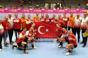 Eskişehir'den milli hentbolcularımız Avrupa Şampiyonası'nda