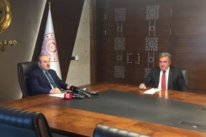 Bakan Varank'tan T&uuml;rkiye Uzay Ajansı a&ccedil;ıklaması