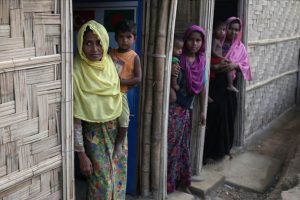 Bangladeş'te 500 bin Arakanlı M&uuml;sl&uuml;man i&ccedil;in kimlik kartı &ccedil;ıkarıldı