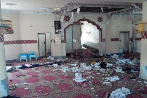 Pakistan'da cami saldırısı: 5 &ouml;l&uuml;, 15 yaralı