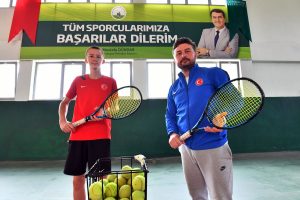 Bursalı milli tenis&ccedil;i d&uuml;nya şampiyonasında