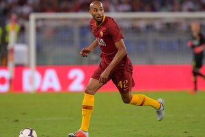 Roma, Galatasaray'ın Nzonzi transferini resmen a&ccedil;ıkladı
