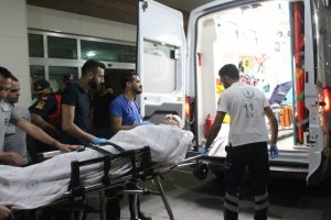 Asker n&ouml;bet değişimi sırasında kazayla arkadaşını vurdu