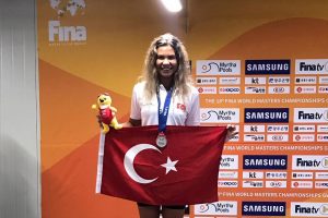 Milli y&uuml;z&uuml;c&uuml; İpek Yalkı d&uuml;nya ikincisi oldu