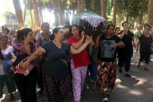 Boşandığı eşi d&ouml;vd&uuml;, eski kayınpederi &ouml;ld&uuml;rd&uuml;