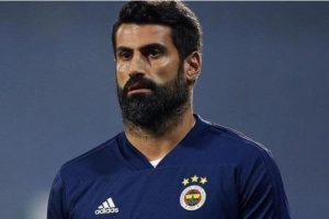 Fenerbah&ccedil;e'de Volkan Demirel i&ccedil;in karar verildi!