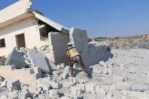 Esad rejimi İdlib'i bombalamaya devam ediyor: 6 &ouml;l&uuml;