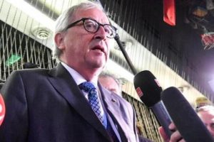 Juncker, safra kesesi ameliyatı olacak